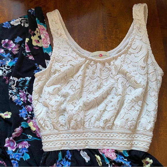 Wishful Park Floral Jumpsuit - Picture 3 of 6